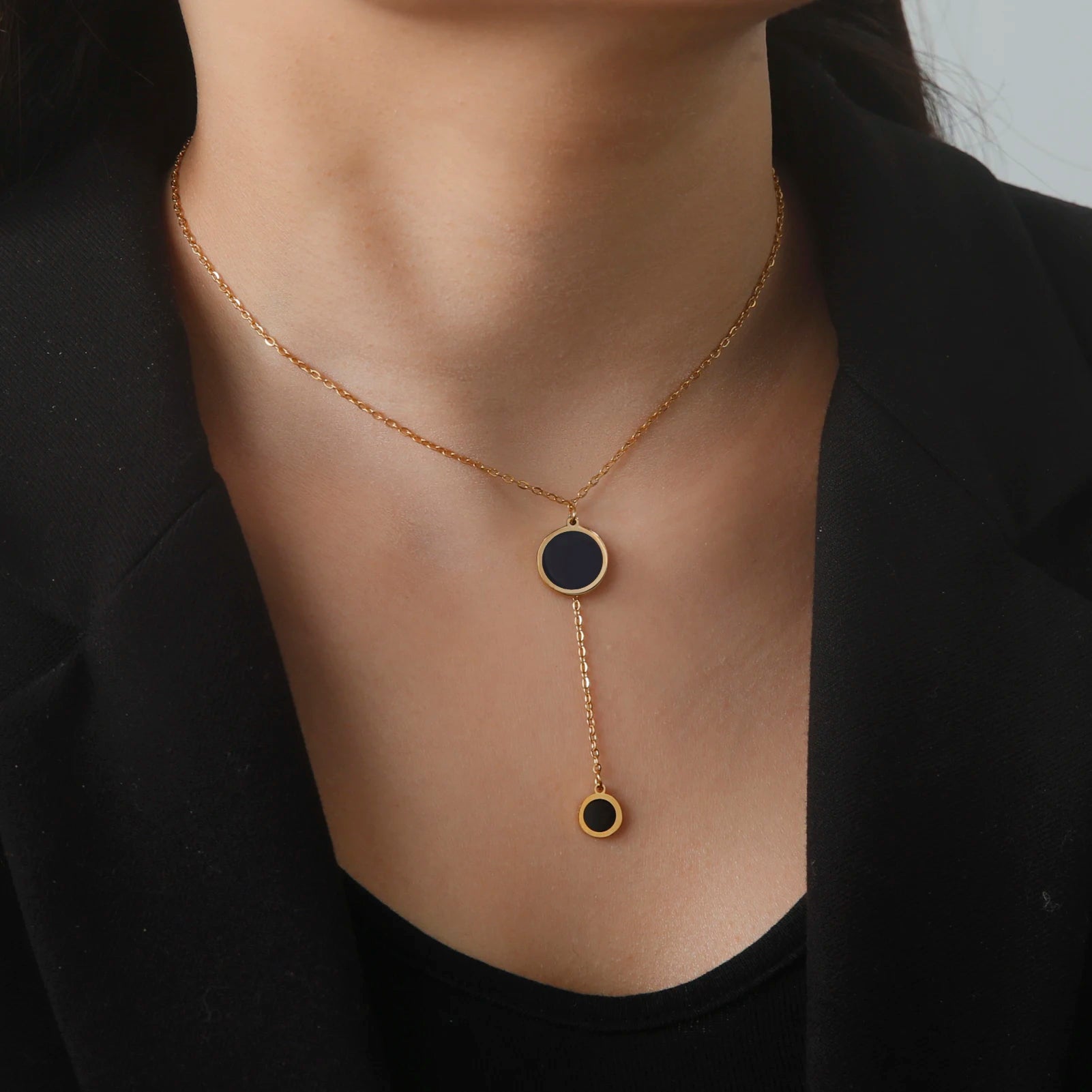 Multilayer Snake Chain Necklace for Women – Stainless Steel Round Disc Pendant (Gold & Steel)