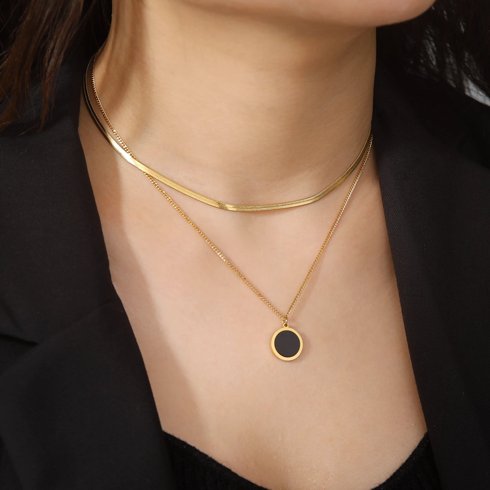Multilayer Snake Chain Necklace for Women – Stainless Steel Round Disc Pendant (Gold & Steel)